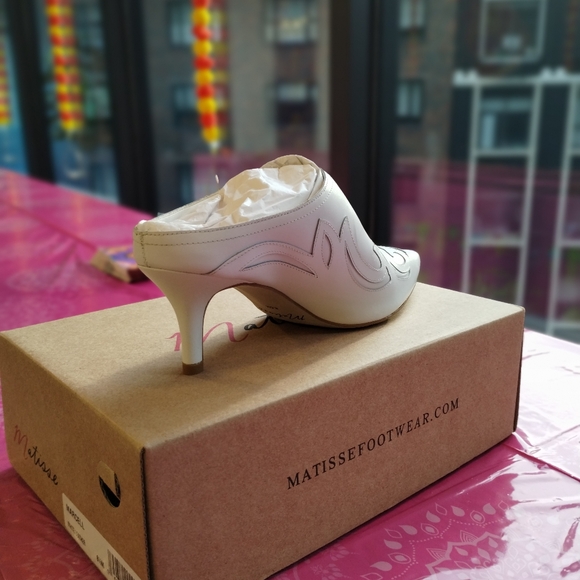 Matisse Marcel Cowboy Mules BNIB - Picture 2 of 9